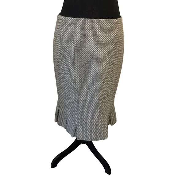 Talbots ~ vintage | gray wool tweed pencil pleated zip up skirt | so beautiful! - Picture 2 of 9